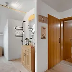 Sara´s Apartment *